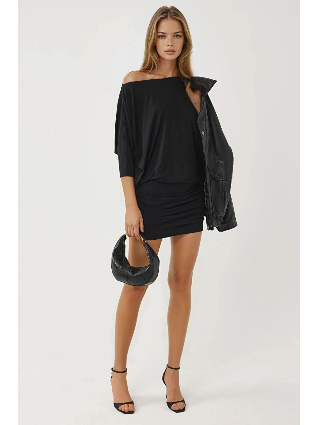 Düşük Omuz Esnek Elbise Siyah