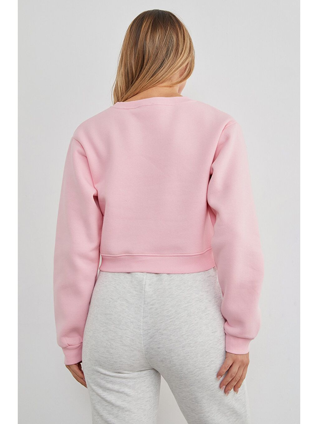 Pembe 3 İplik Fiyonk Nakışlı Crop Sweatshirt-3