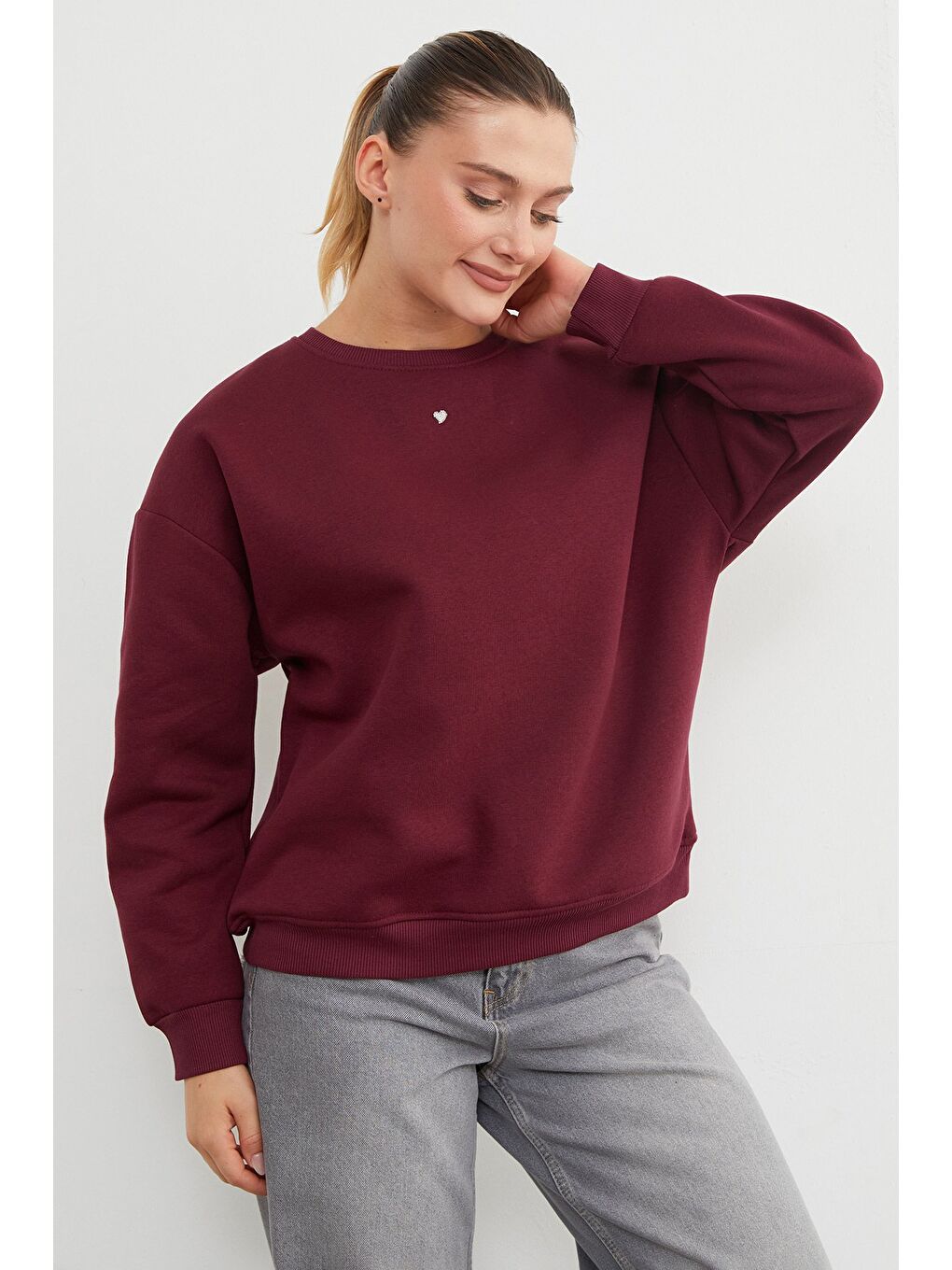 Bordo 3 İplik Taşlı Kalp Detaylı Oversize Sweatshirt-1