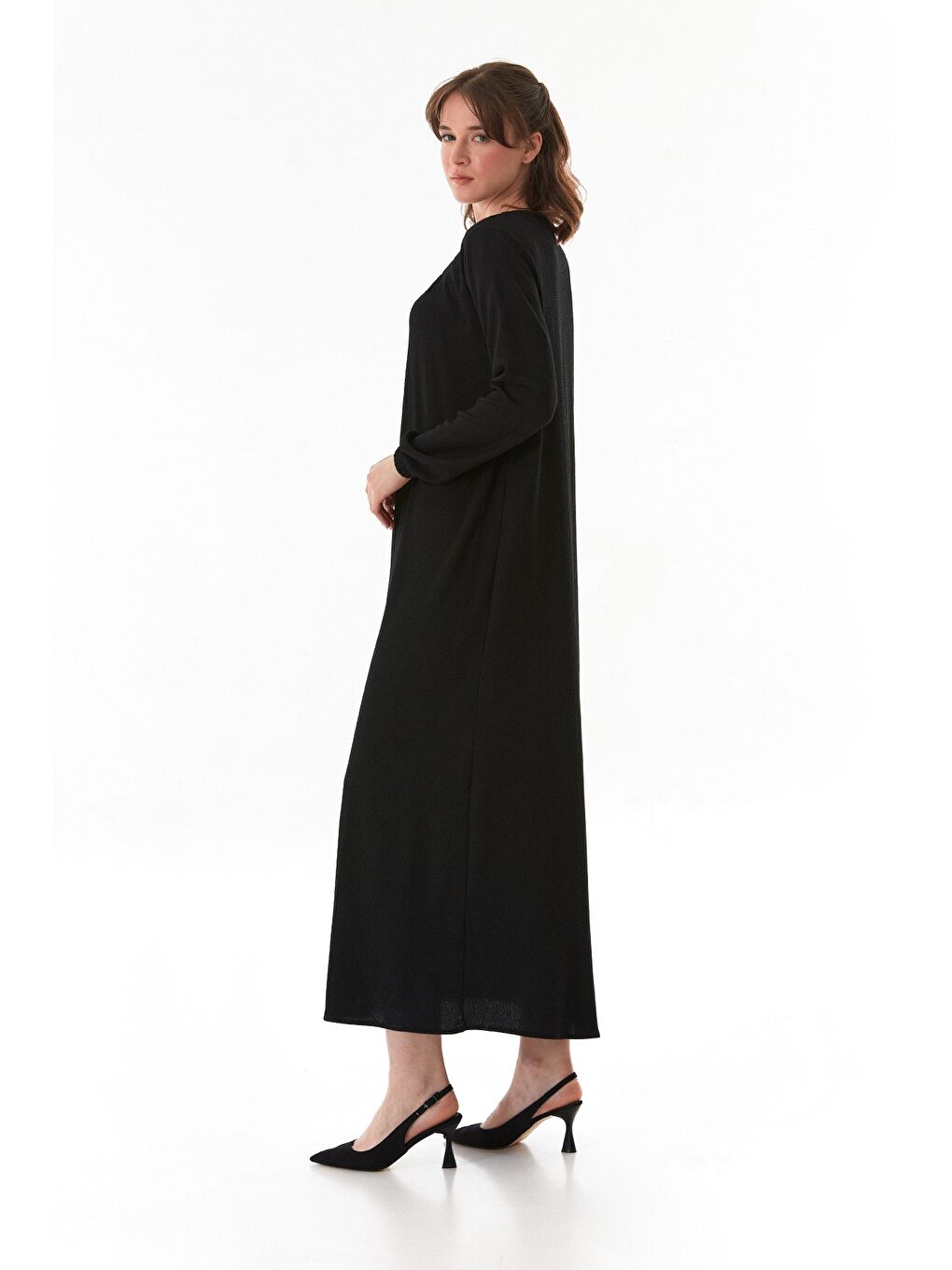 Siyah Fullamodest Aksesuarlı Bürümcük Kumaş Büyük Beden Elbise-2