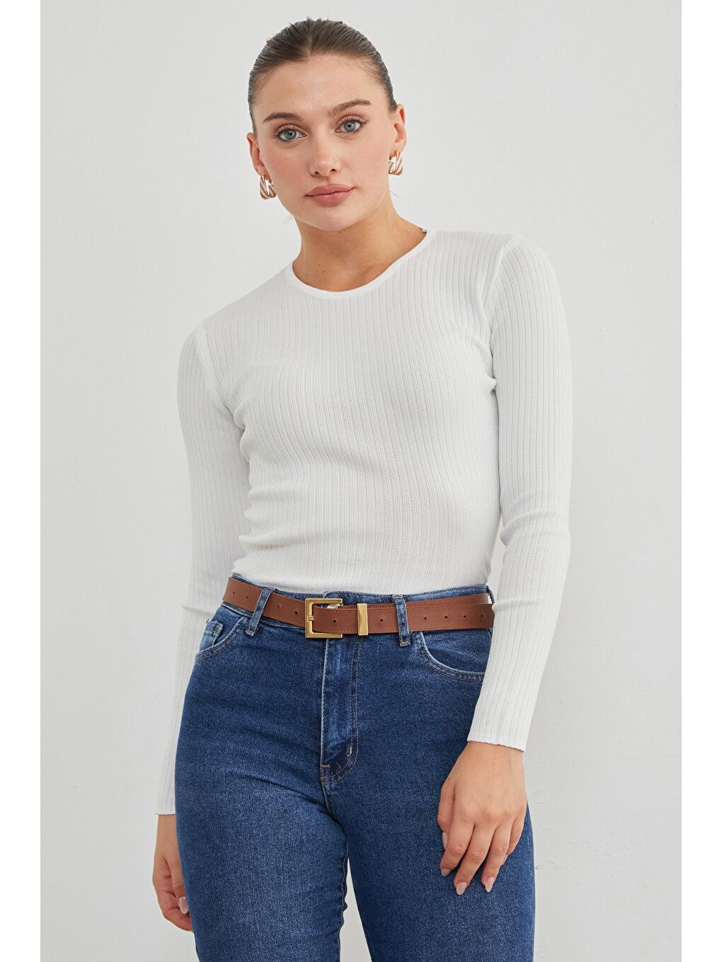 Beyaz Fitilli Bisiklet Yaka İnce Triko Kazak-3