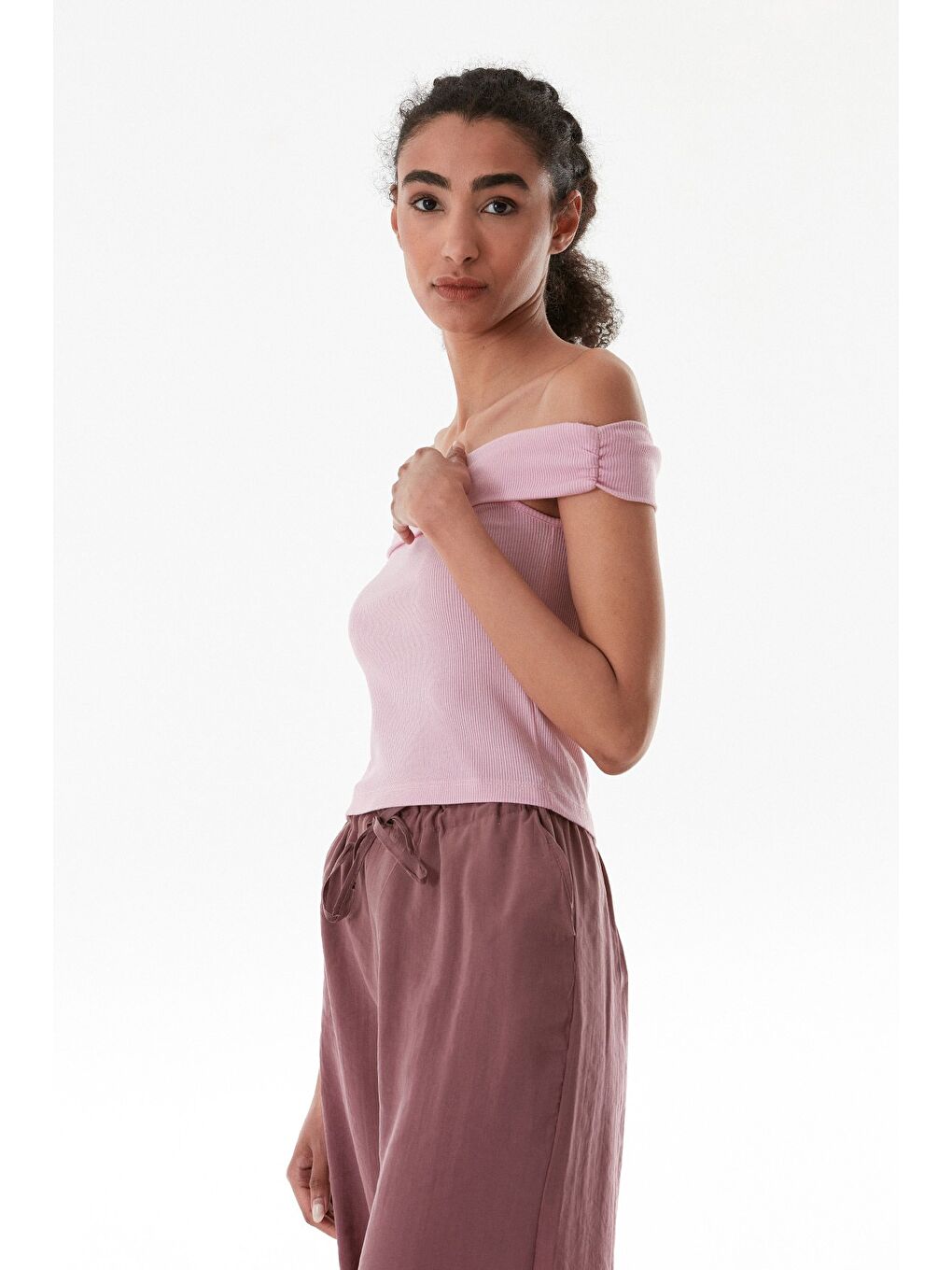 Pembe Basic Madonna Yaka Modal Bluz-4