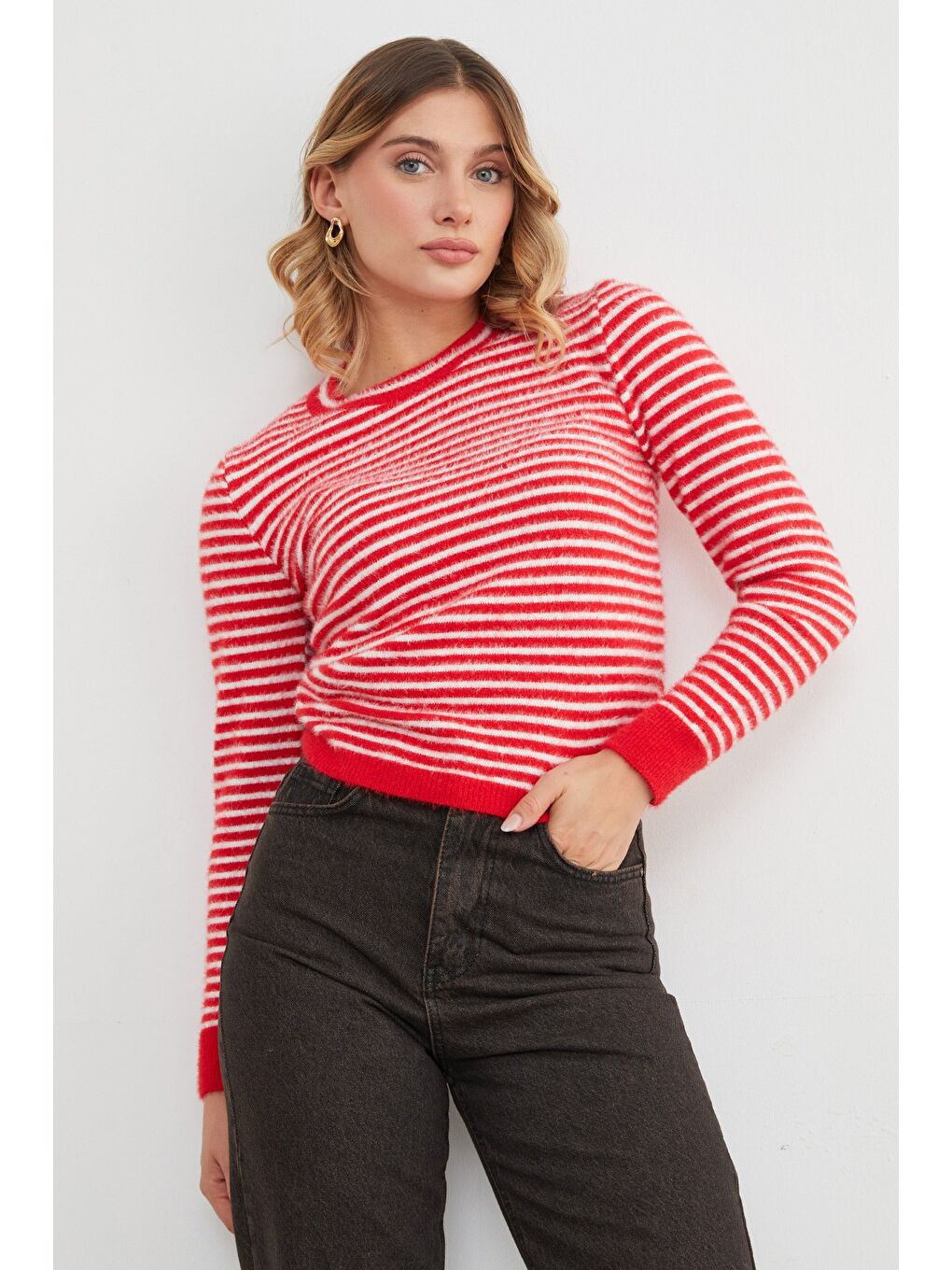 Kırmızı Çizgili Sakallı Kazak-4