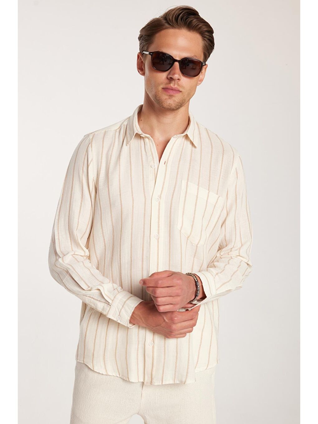 Karışık Regular Fit Keten Görünüm Pamuklu Çizgili Dökümlü Rahat Cepli Spor Gömlek