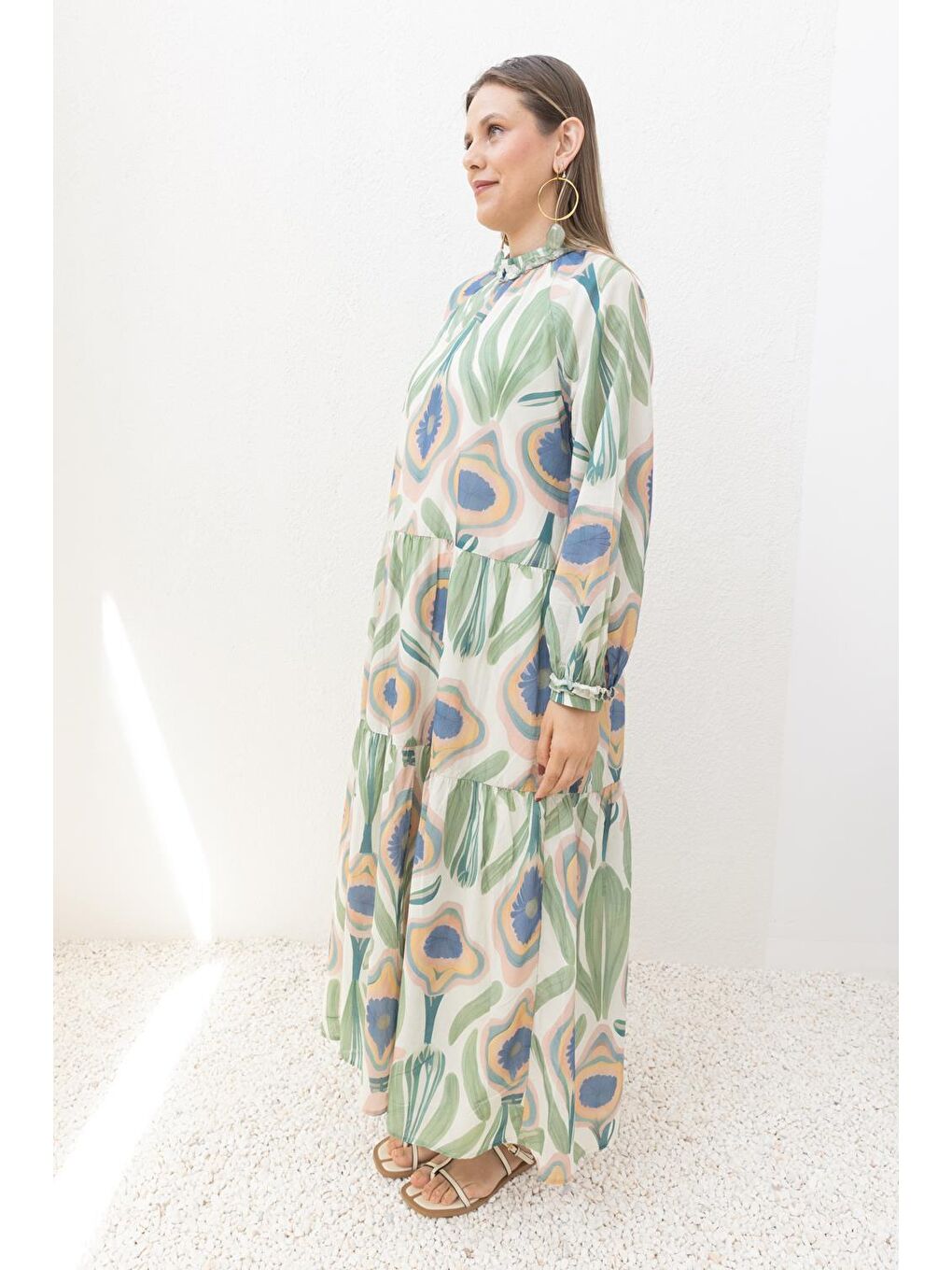 Yeşil-Pembe-Desenli Etek Fırfırlı Elbise-2