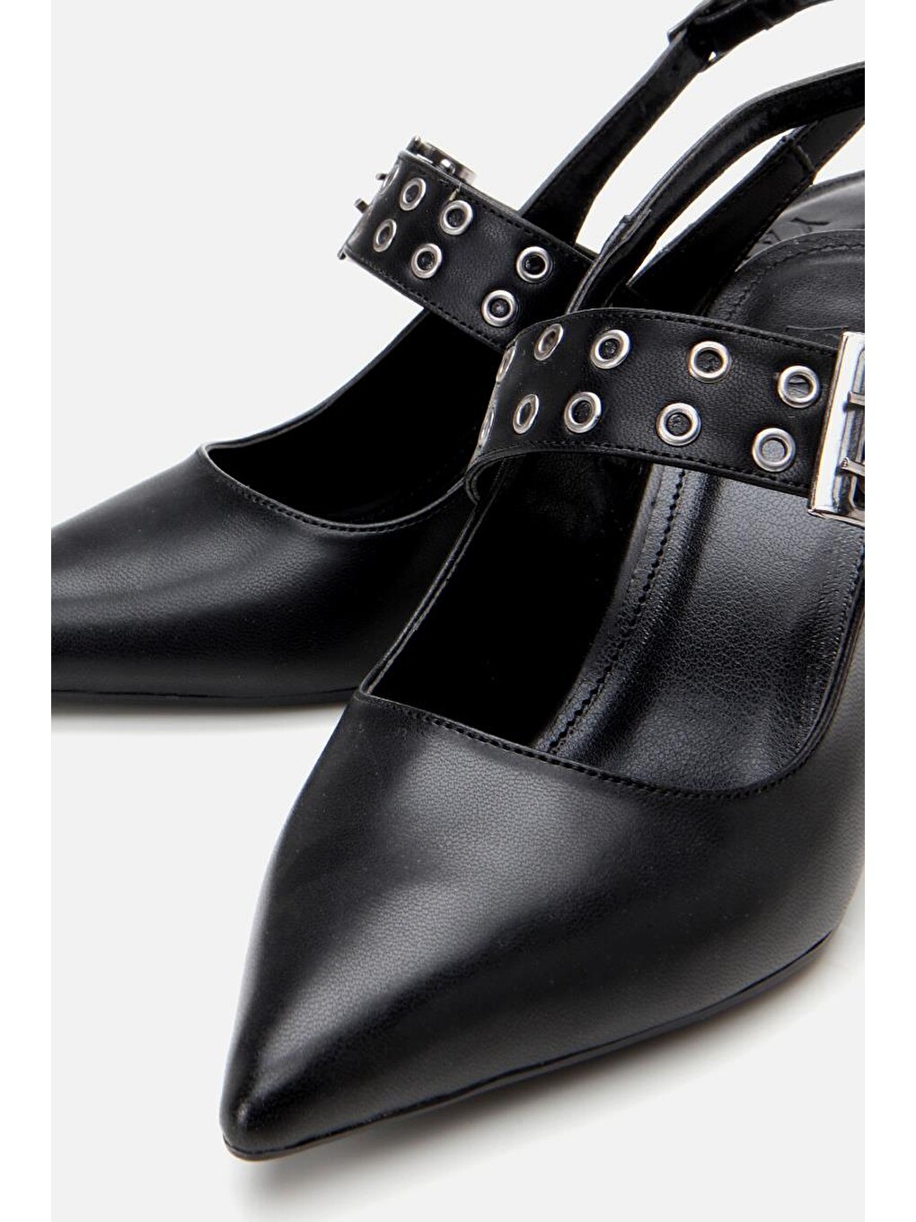 Kadın Siyah Kemerli Stiletto-4