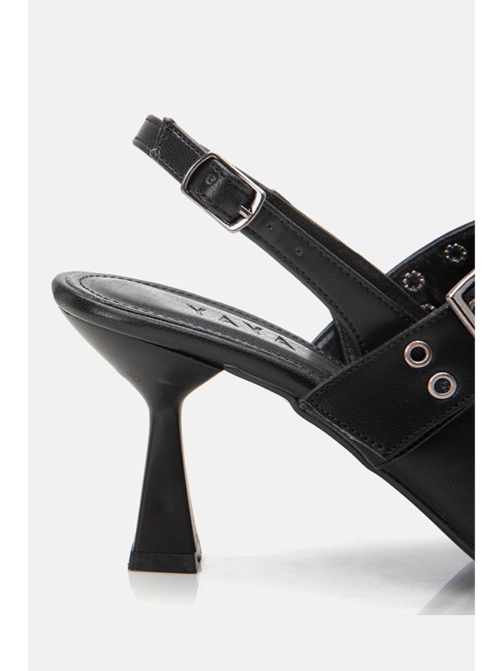 Kadın Siyah Kemerli Stiletto-5