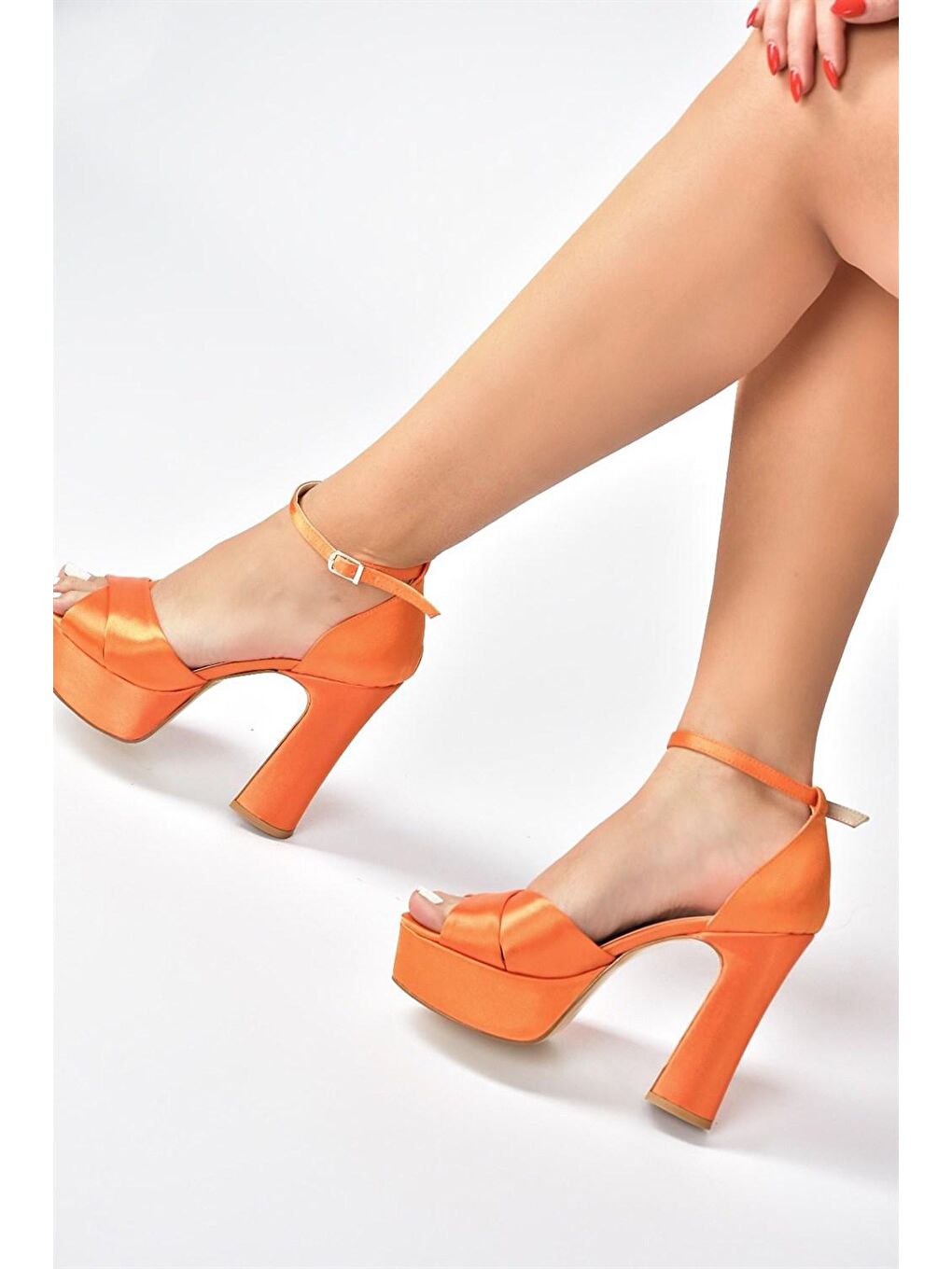 Turuncu Saten Kumaş Platform Topuklu Kadın Abiye Ayakkabı M348202504-4