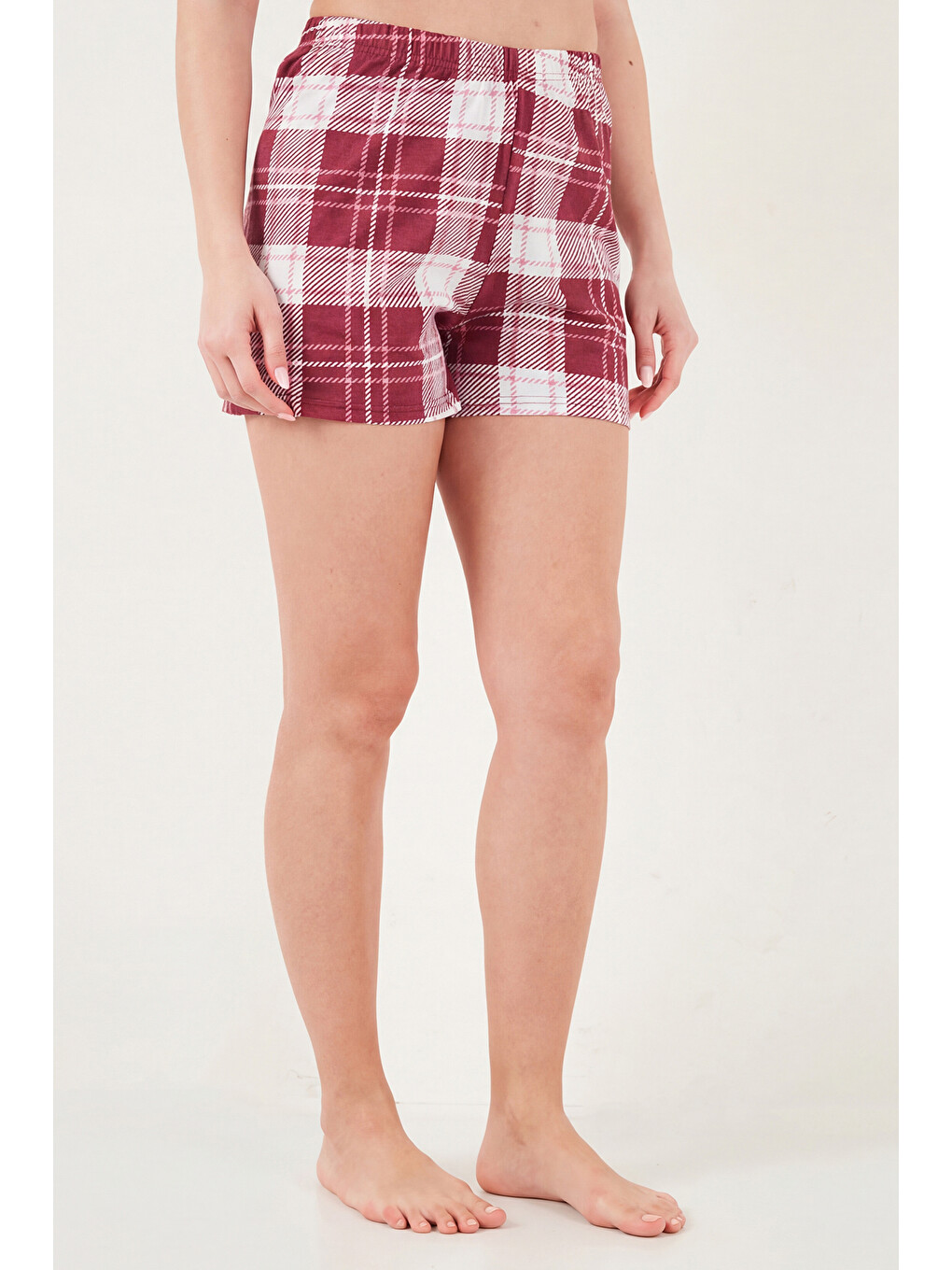 Beyaz % 100 Pamuk Regular Fit Desenli Şortlu Kadın Pijama Takımı 65790782-3