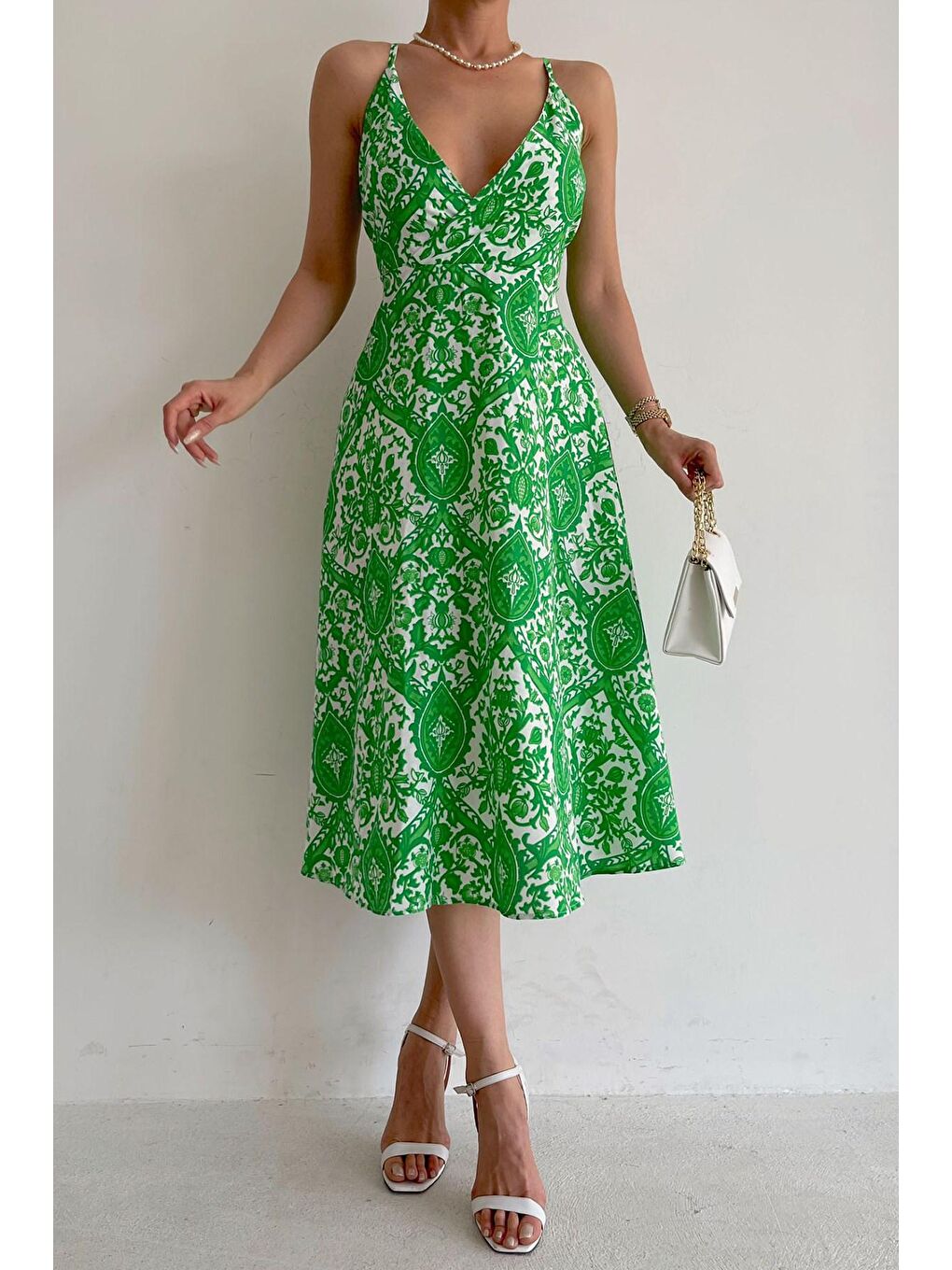 Yeşil Desenli Dekolteli Midi Boy Elbise Mg1537-4