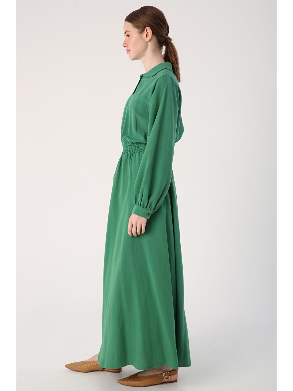 Koyu Yeşil Bebe Yaka Beli Lastikli Viskon Keten Elbise-2