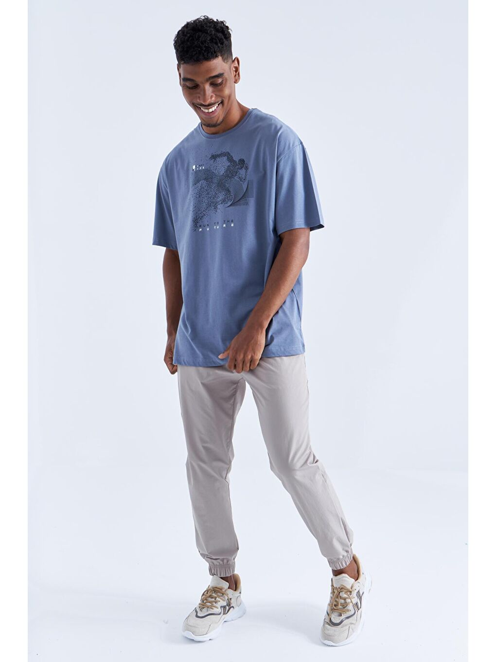 Petrol Baskı Detaylı O Yaka Erkek Oversize Tişört  - 88093-1