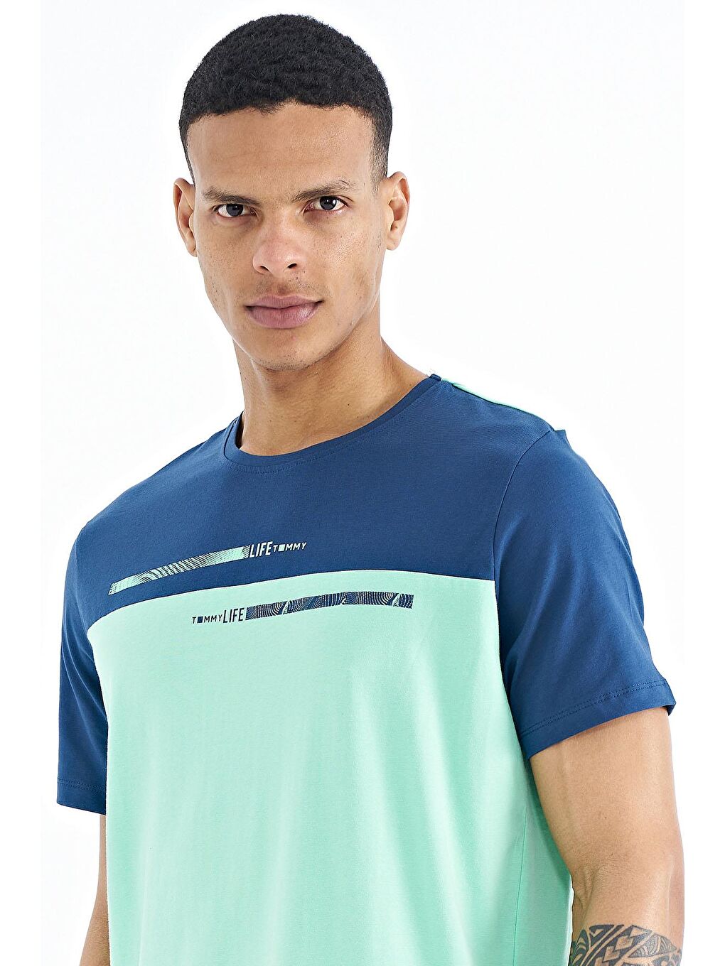 Turkuaz Su Yeşili Baskılı Standart Kalıp O Yaka Erkek Tişört - 88185-3