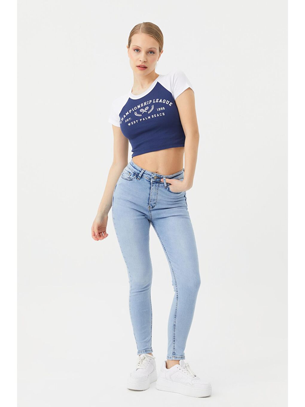Kadın Buz Mavi Random Yıkamalı Skinny Jeans-4