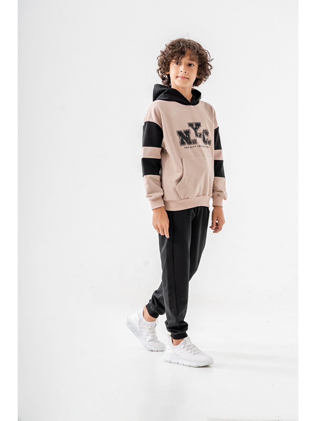 Siyah NYC Baskılı erkek çocuk eşofman takımı-2