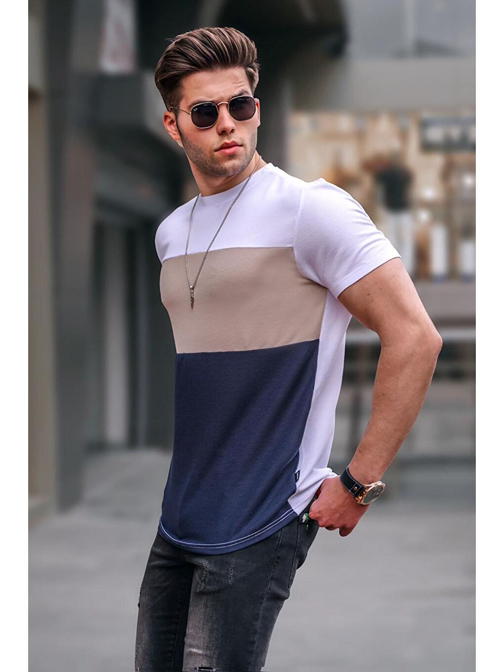 Madmext Erkek Renk Bloklu Beyaz Tişört 5826-1