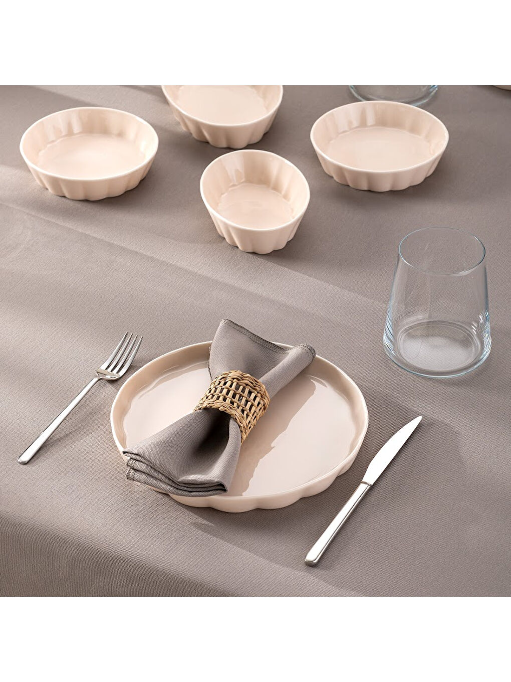 Cozy 14 Parça 6 Kişilik Porselen Kahvaltı Takımı Pembe-10