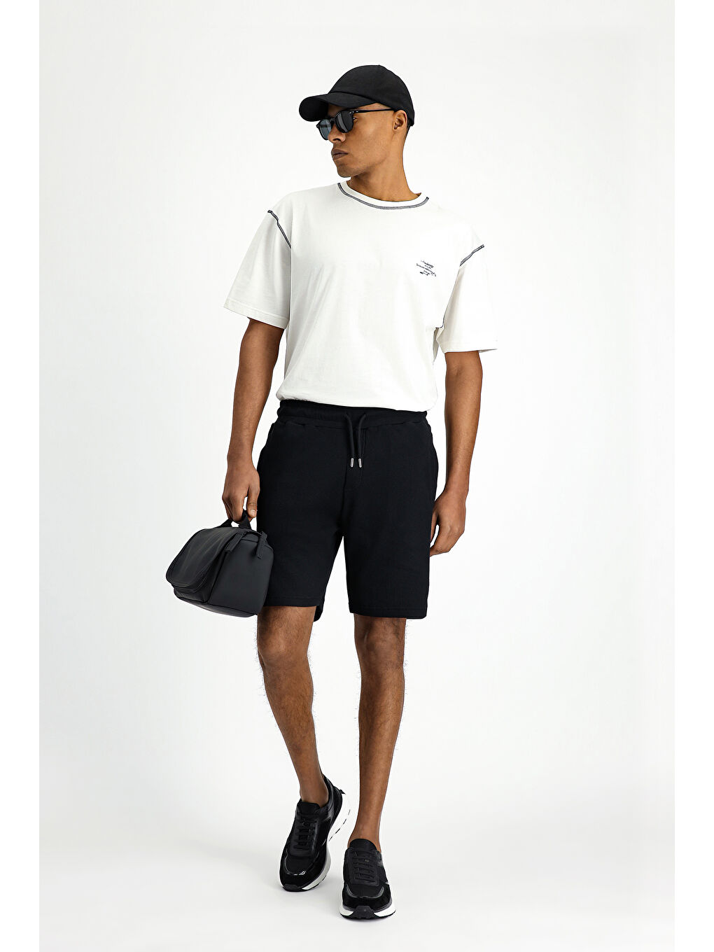 Siyah Pamuklu Spor Sweat Şort-2