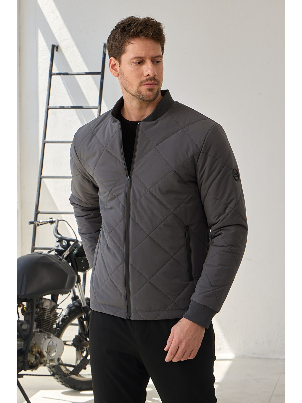 Antrasit Erkek Kapitone Bomber Yaka Mont Ceket