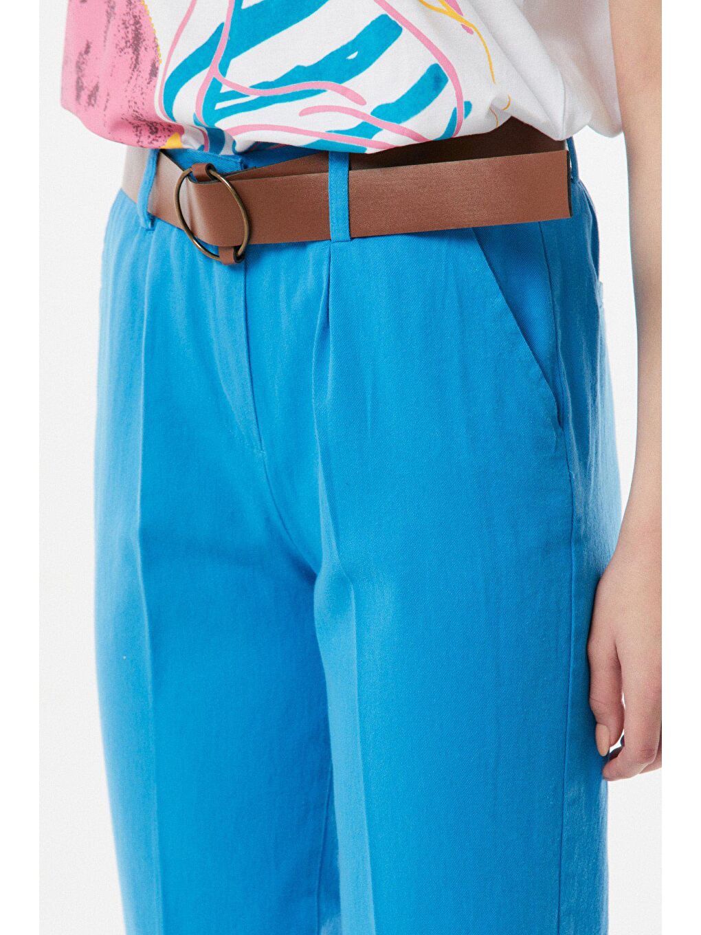 Mavi Kemerli Carrot Fit Gabardin  Pantolon-3