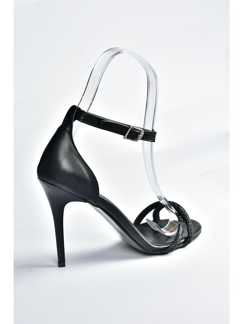 Siyah Taşlı İnce Topuklu Kadın Abiye Ayakkabı M752121309-3