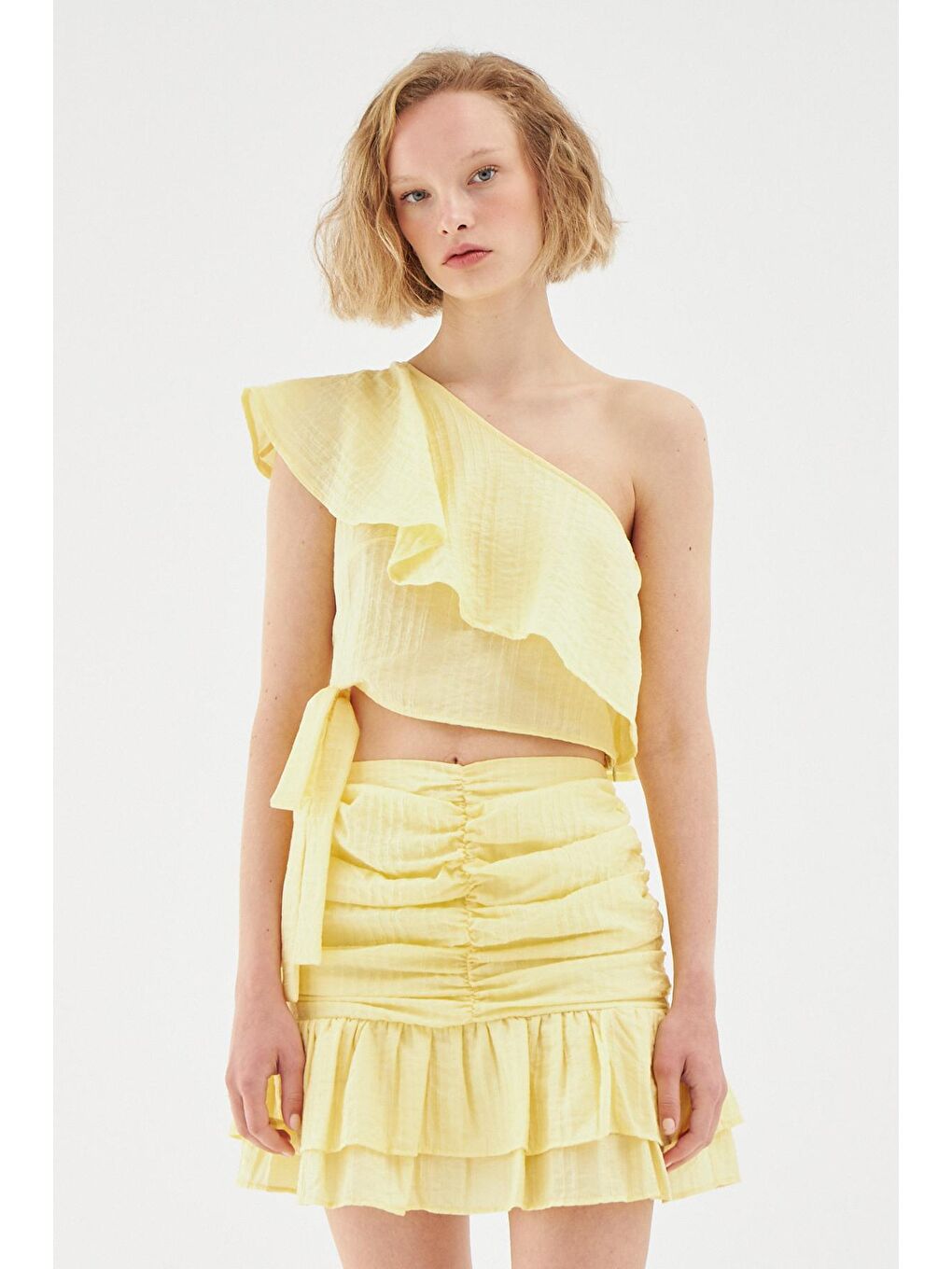 Tek Omuz Bağlamalı Bluz Sarı