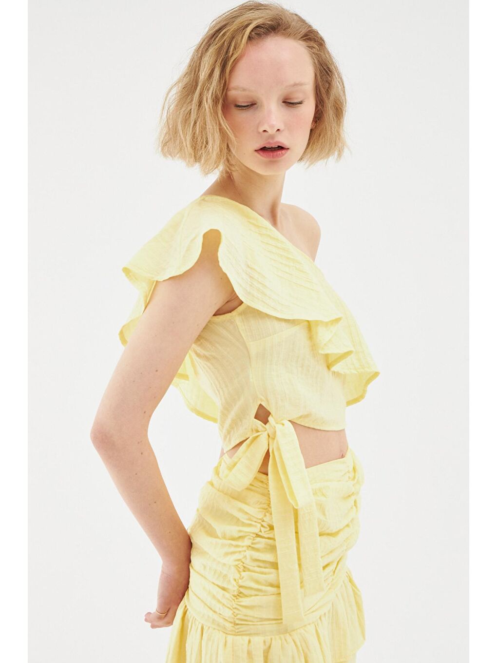 Tek Omuz Bağlamalı Bluz Sarı-3