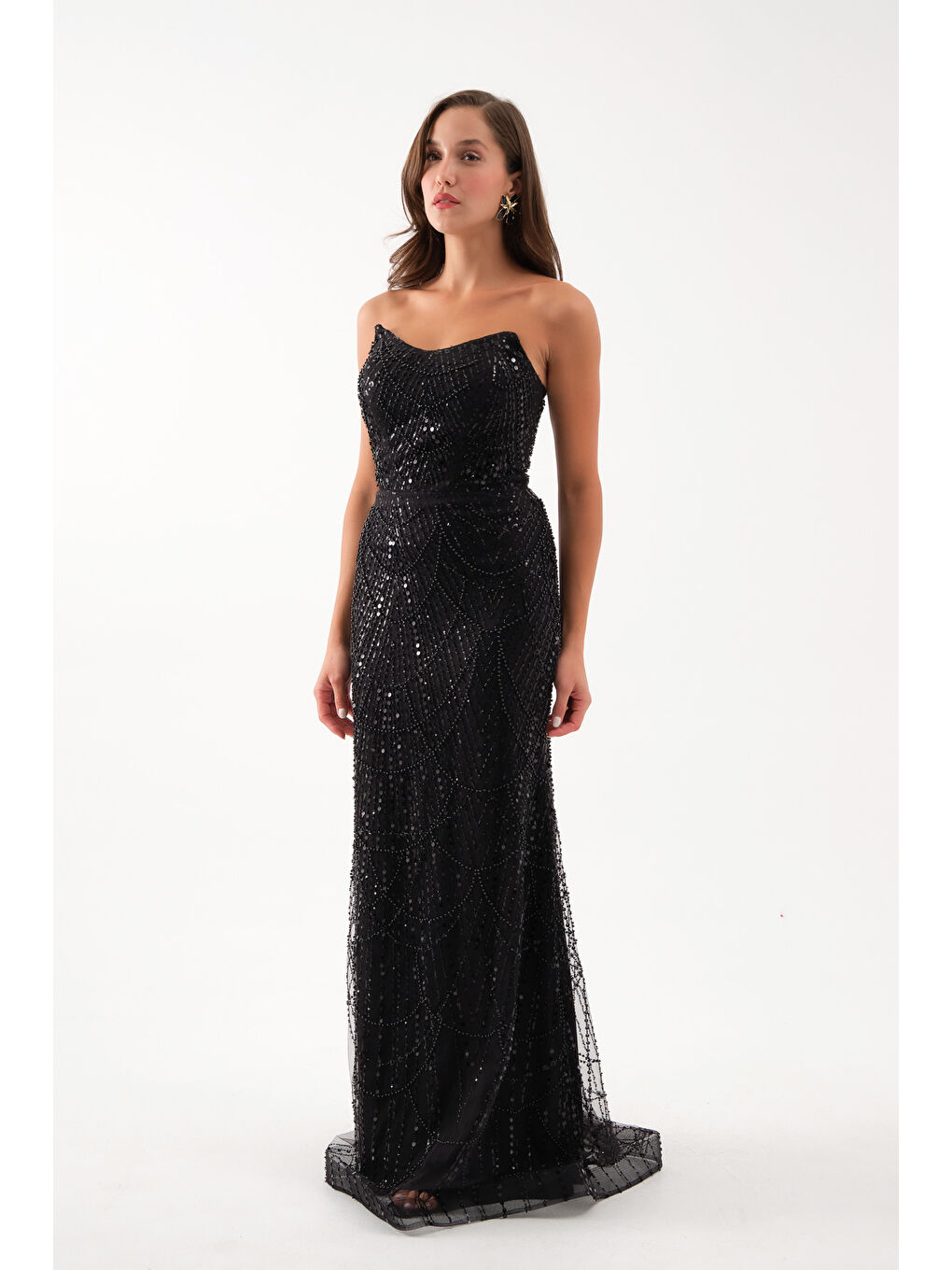 Kadın Siyah Straplez Boncuklu Uzun Balık Abiye Elbise-1