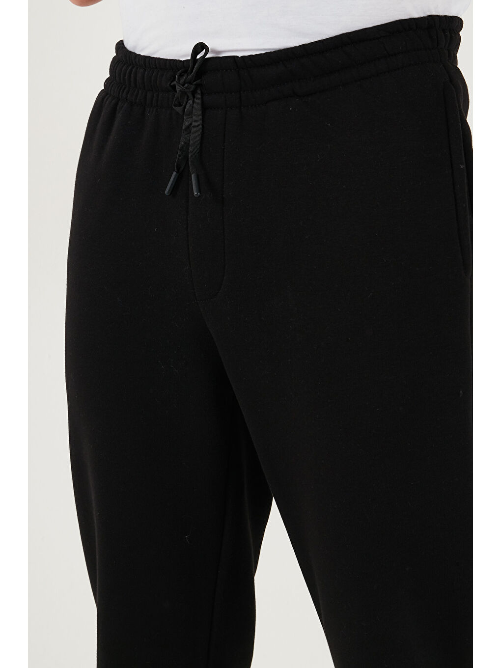 Siyah Pamuklu Regular Fit Normal Bel Lastikli Paça Cepli  Erkek Jogger Eşofman Altı 59080153W4-6