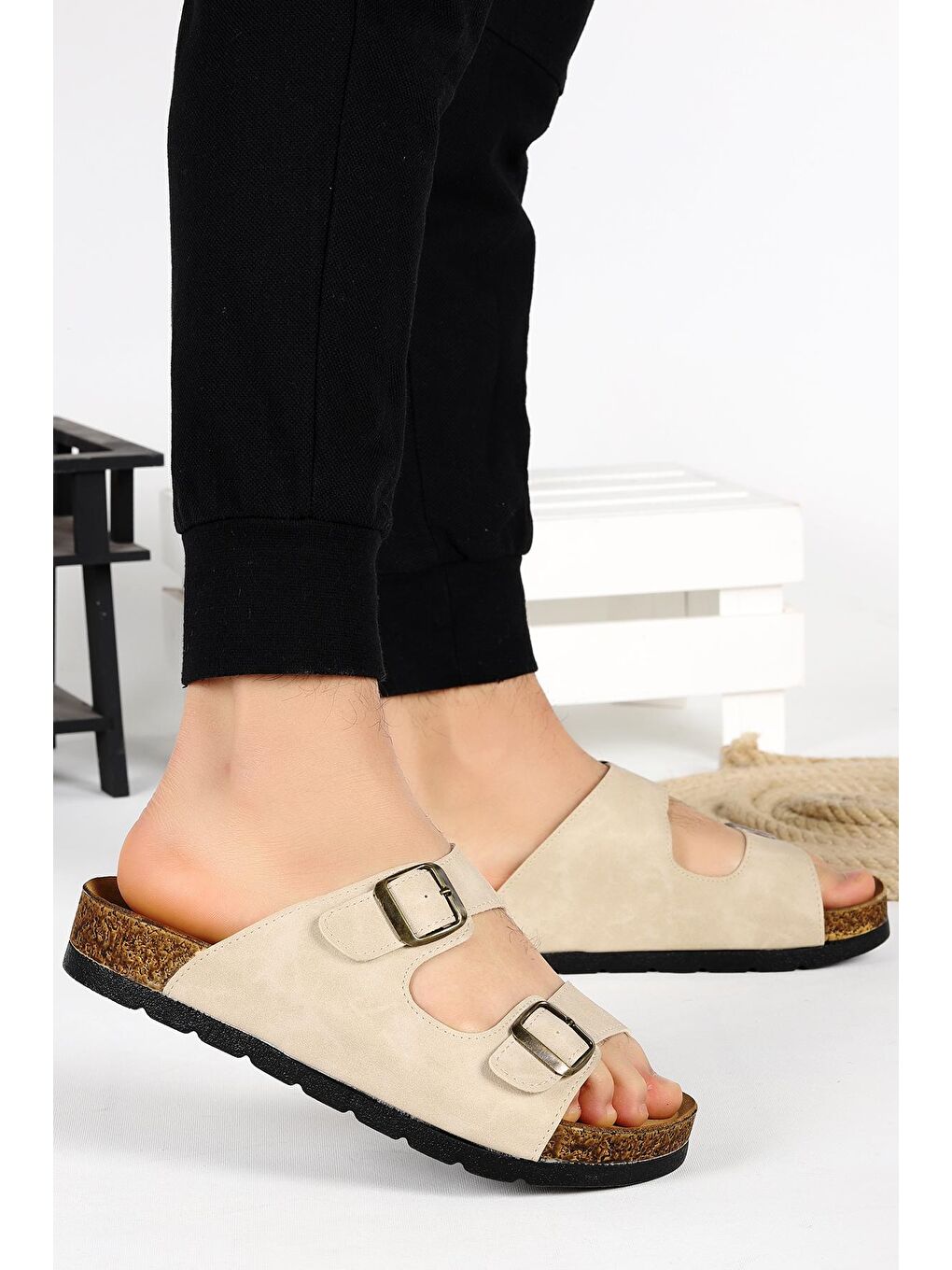 Bej Ender 10101 Günlük Kemerli Erkek Terlik