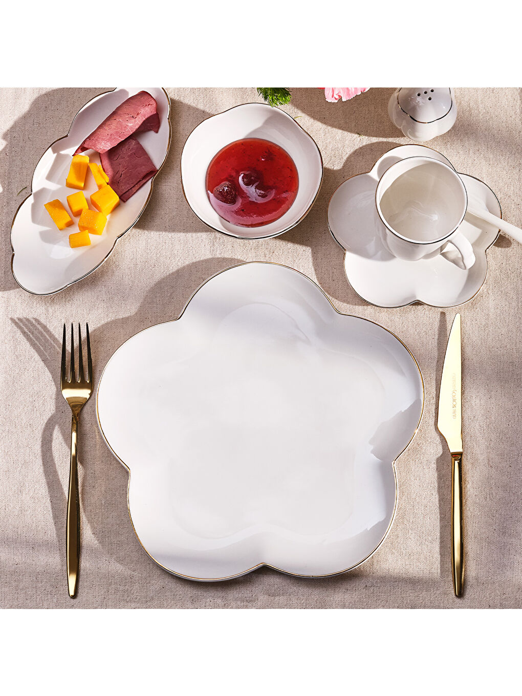 Sarı Çiçek Porselen 32 Parça 6 Kişilik Kahvaltı/Servis Takımı-7