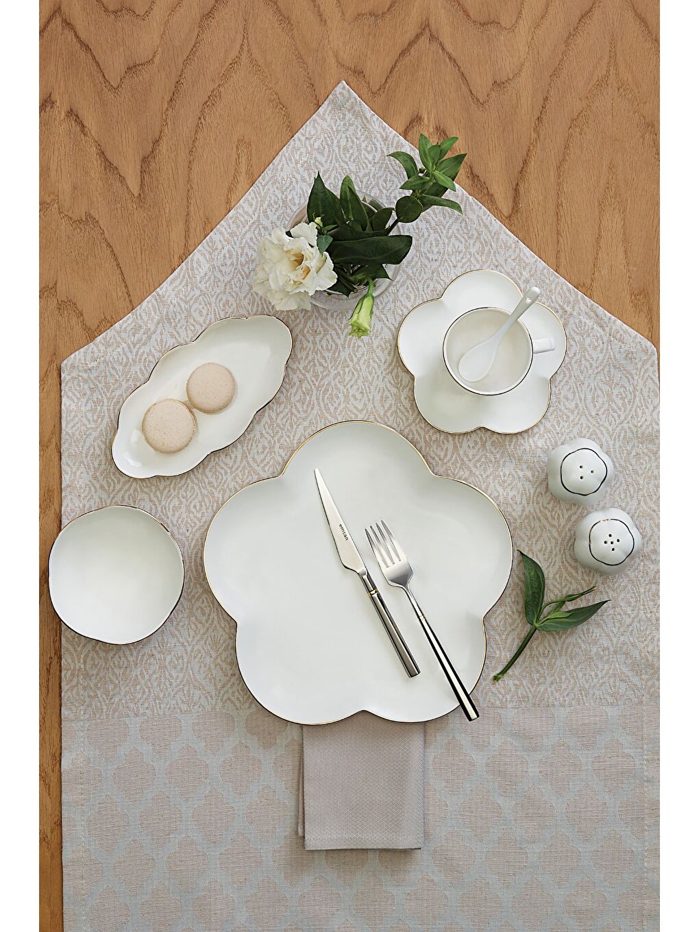 Sarı Çiçek Porselen 32 Parça 6 Kişilik Kahvaltı/Servis Takımı-1