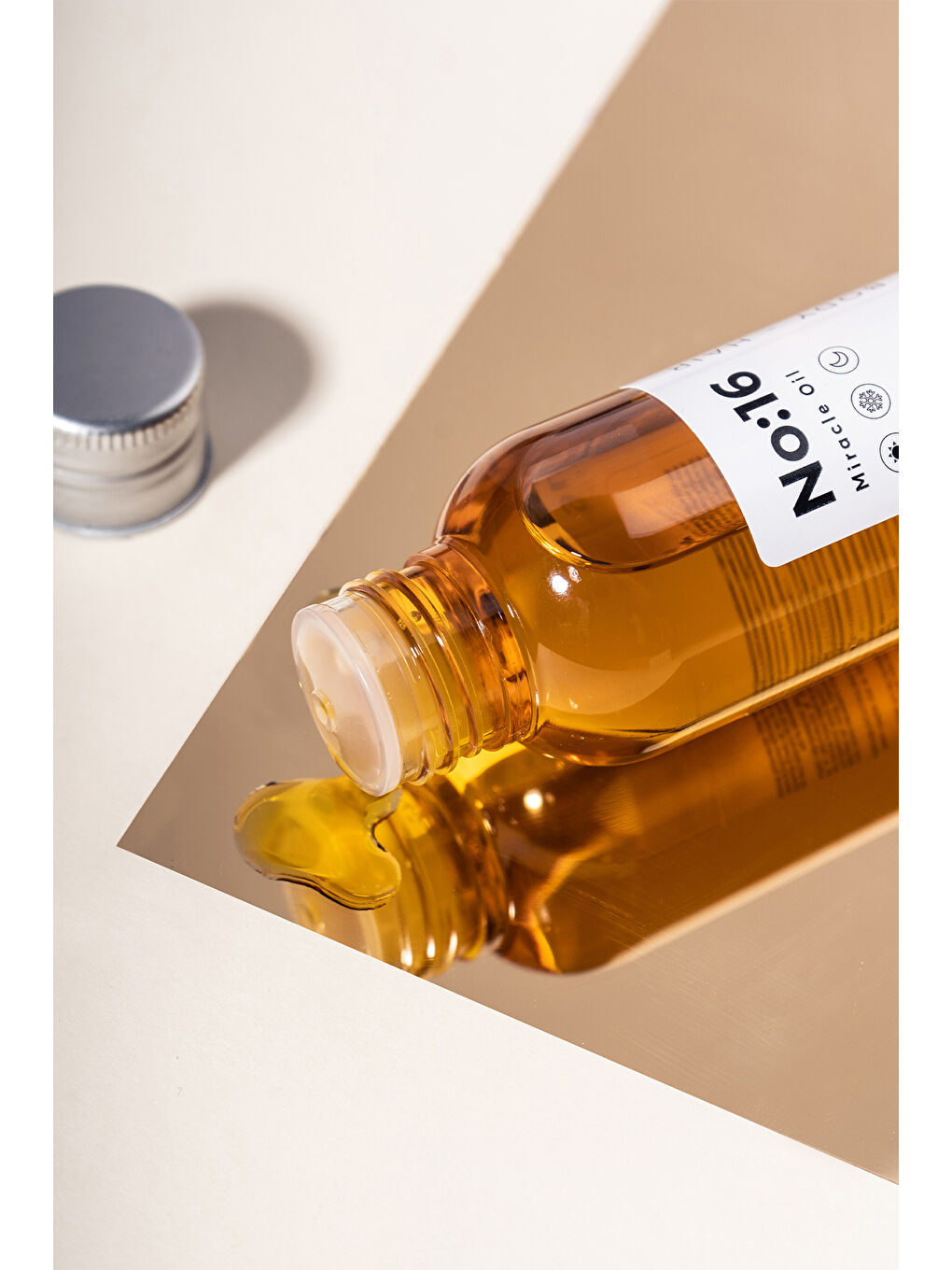 No:16 Nemlendirici Besleyici Yenileyici Işıltı Verici Mucizevi Onarıcı Bakım Yağı 100 ML-4