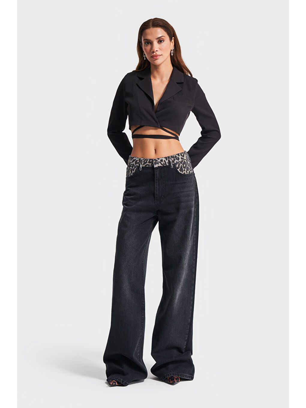 Gri Kadın Koyu Füme Renk 2w41 Midrise Wideleg Leopar Desenli Denim-1