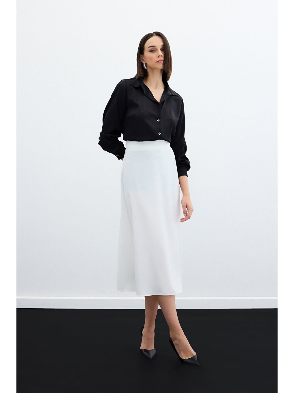 Midi Boy Saten Etek - Ekru-1