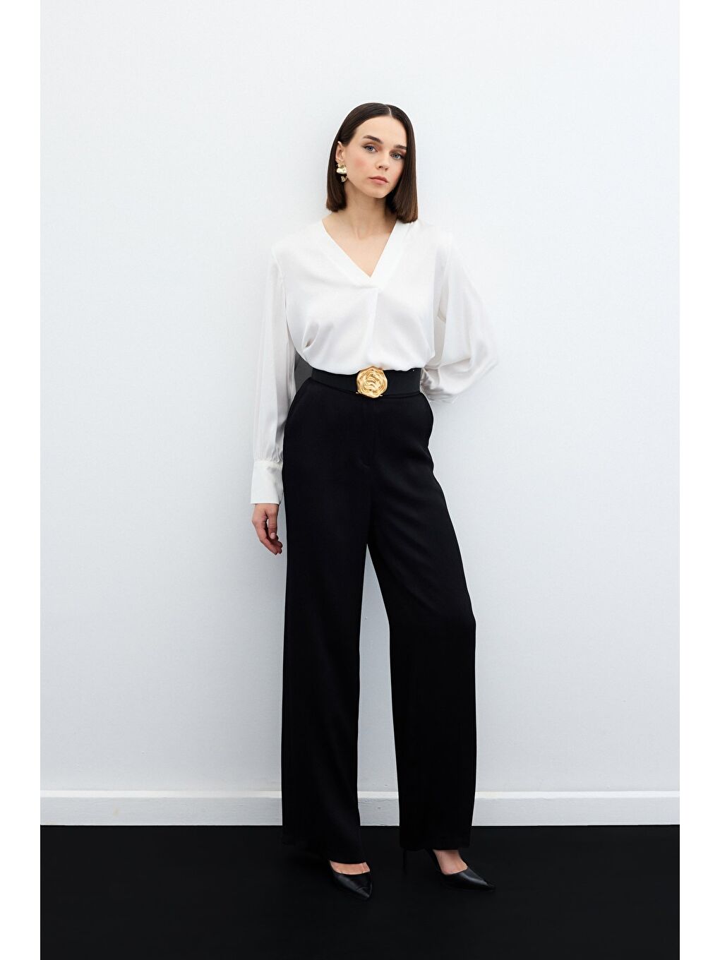 V Yaka Saten Bluz - Ekru-1