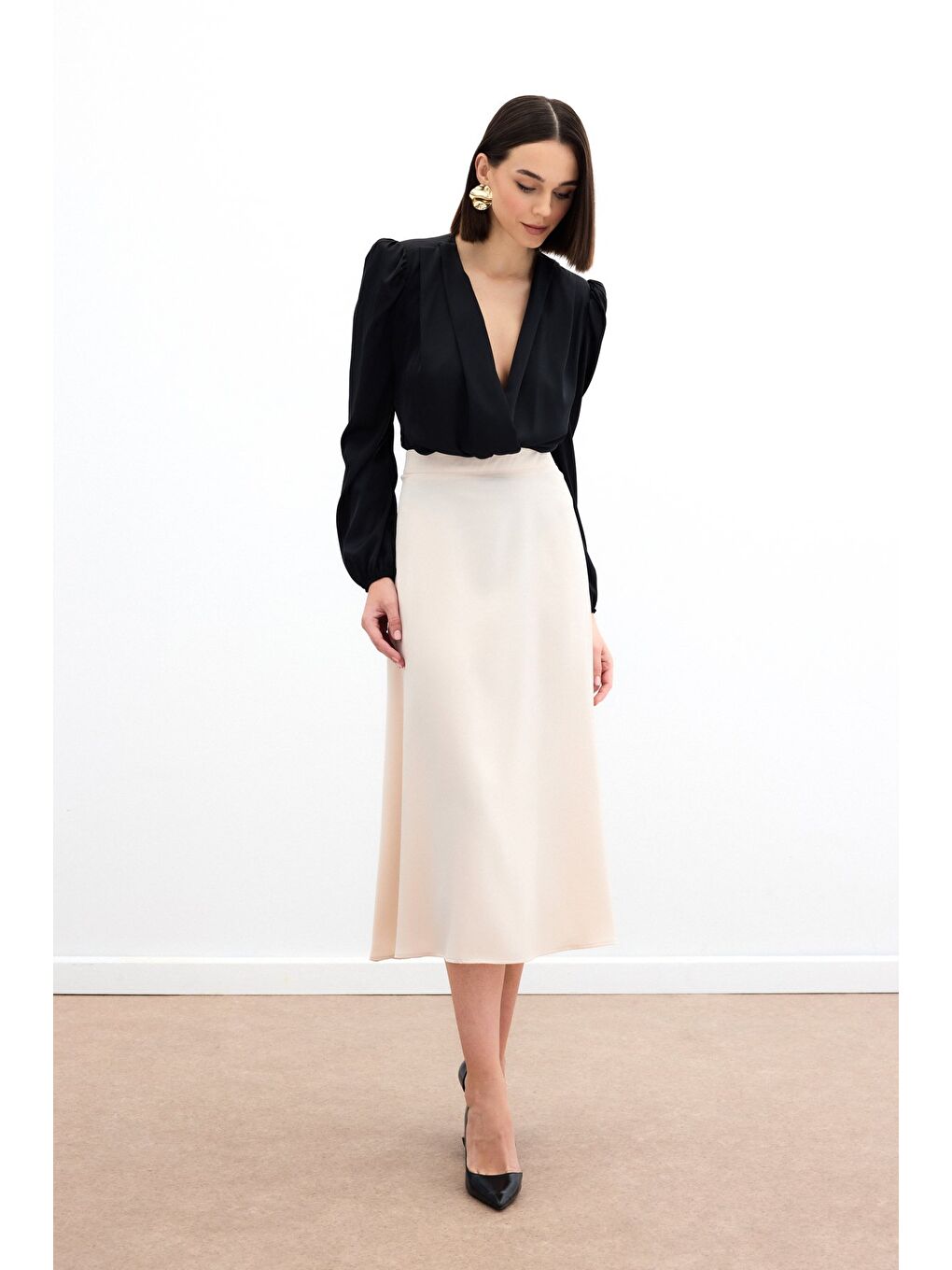 Midi Boy Saten Etek - Bej-2