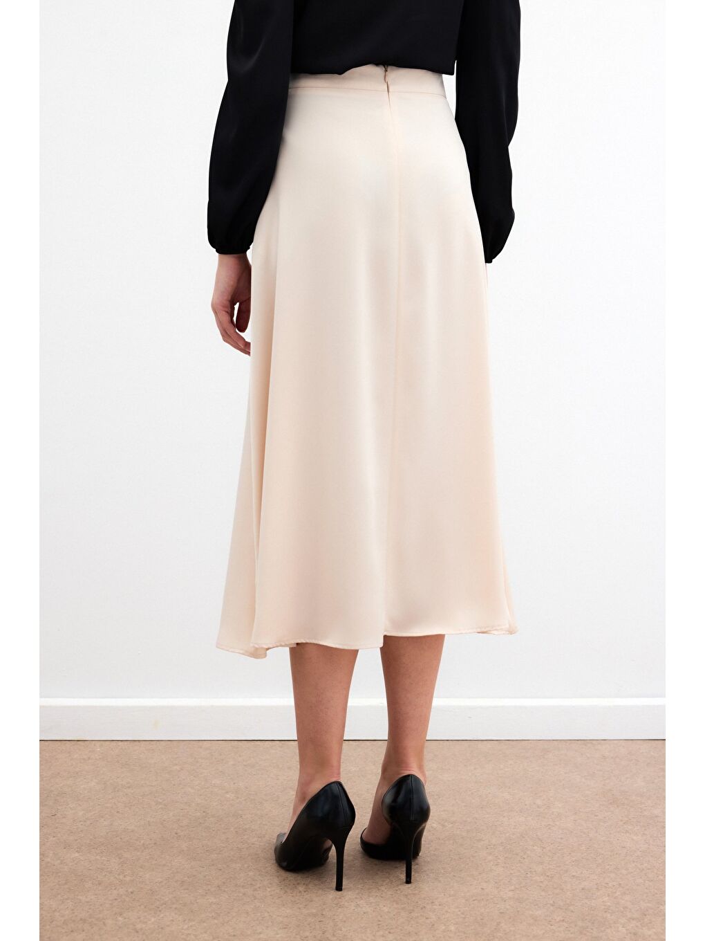 Midi Boy Saten Etek - Bej-5