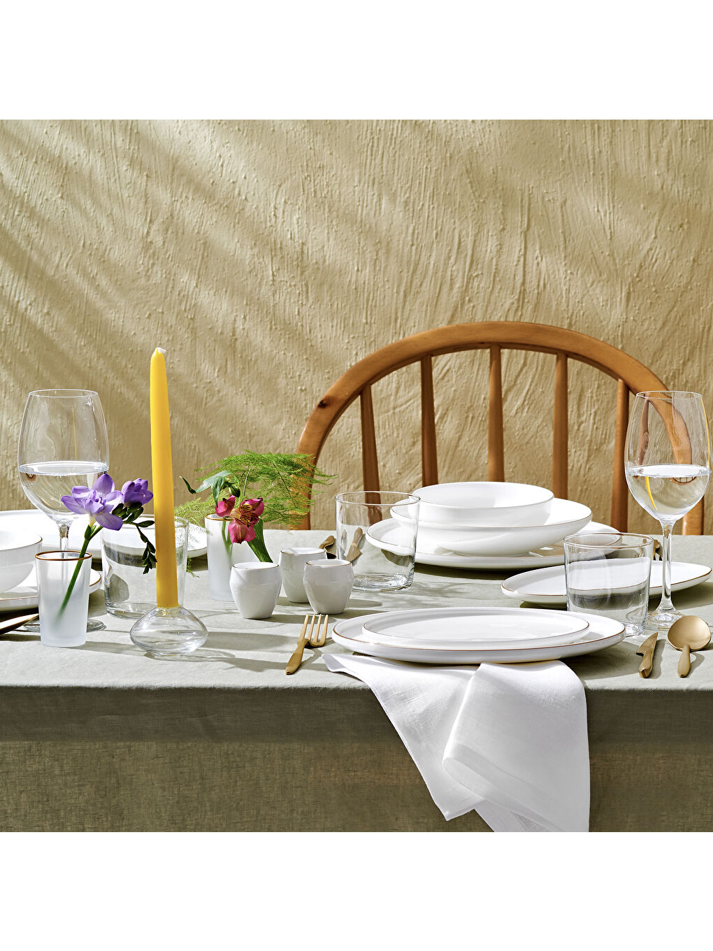 Beyaz Freya Fine Bone 60 Parça 12 Kişilik Yuvarlak Yemek Takımı Gold-10