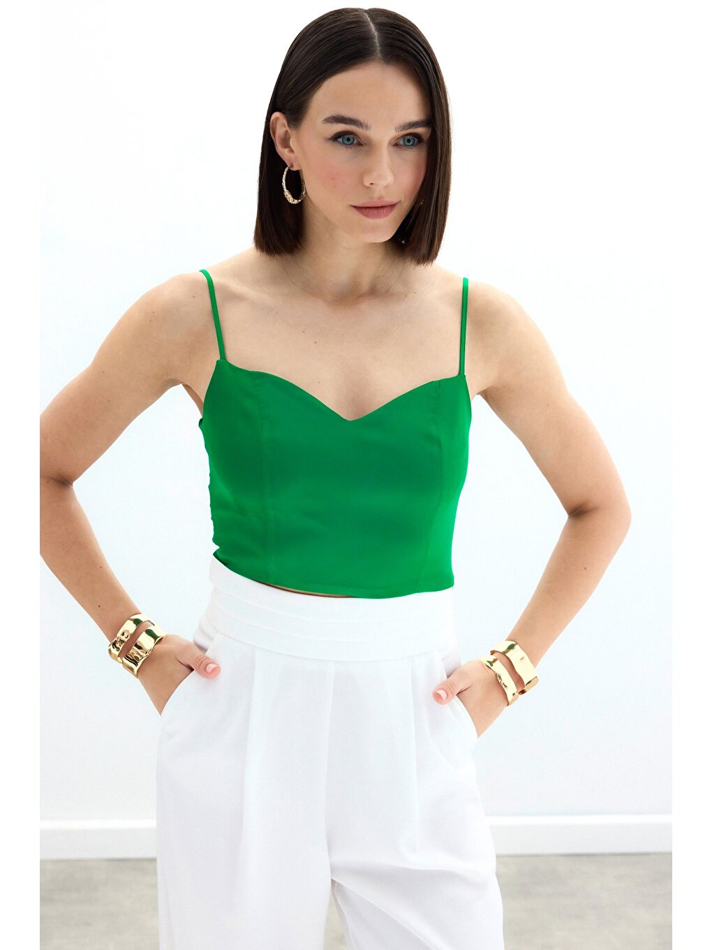 İp Askılı Saten Crop Bluz - Yeşil