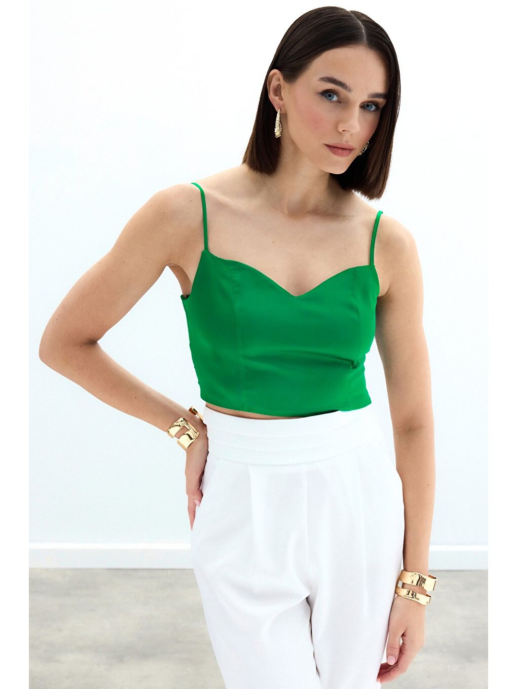 İp Askılı Saten Crop Bluz - Yeşil-3