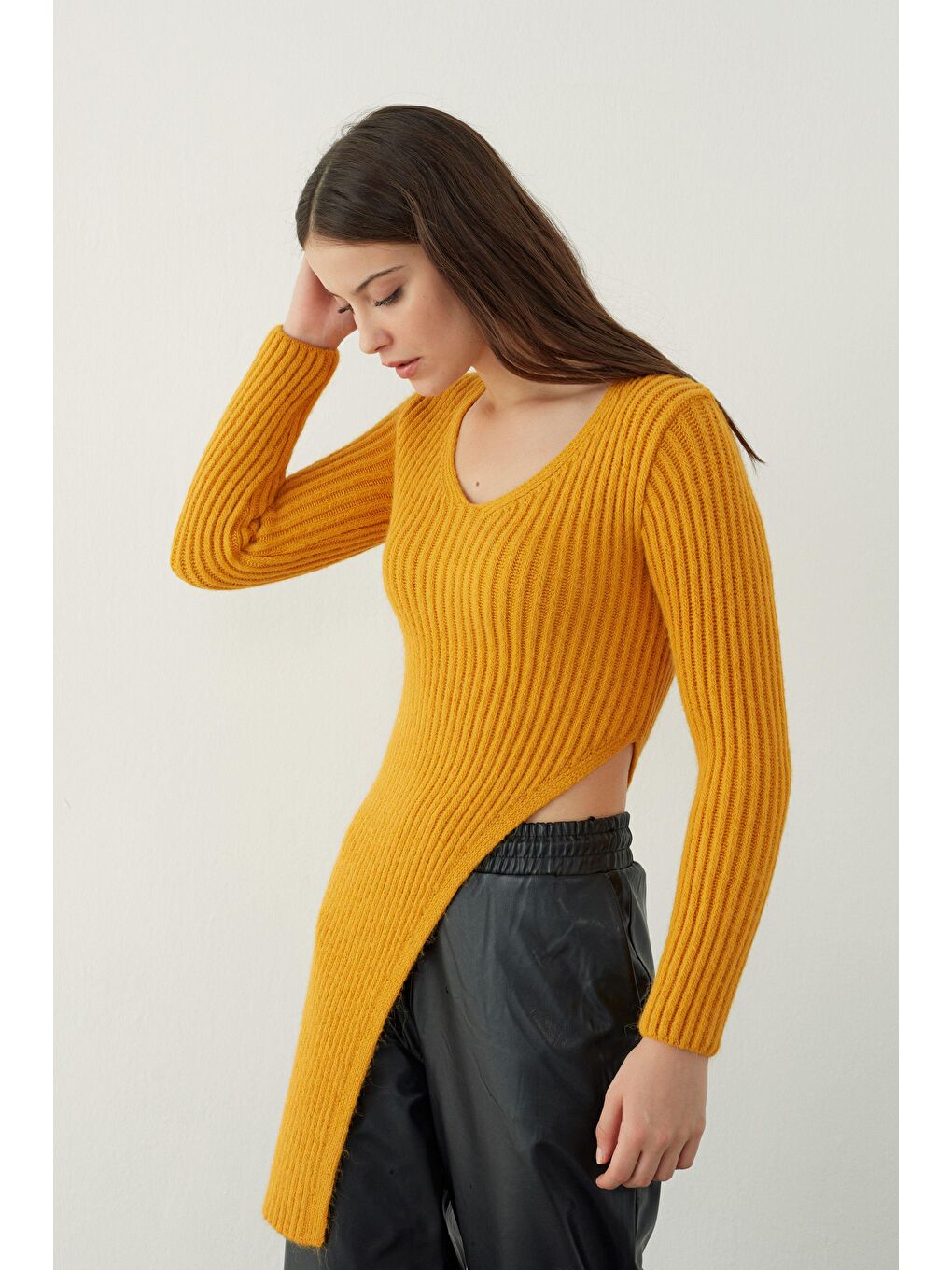 Turuncu Safran Asimetrik Kesim Triko Tunik-1