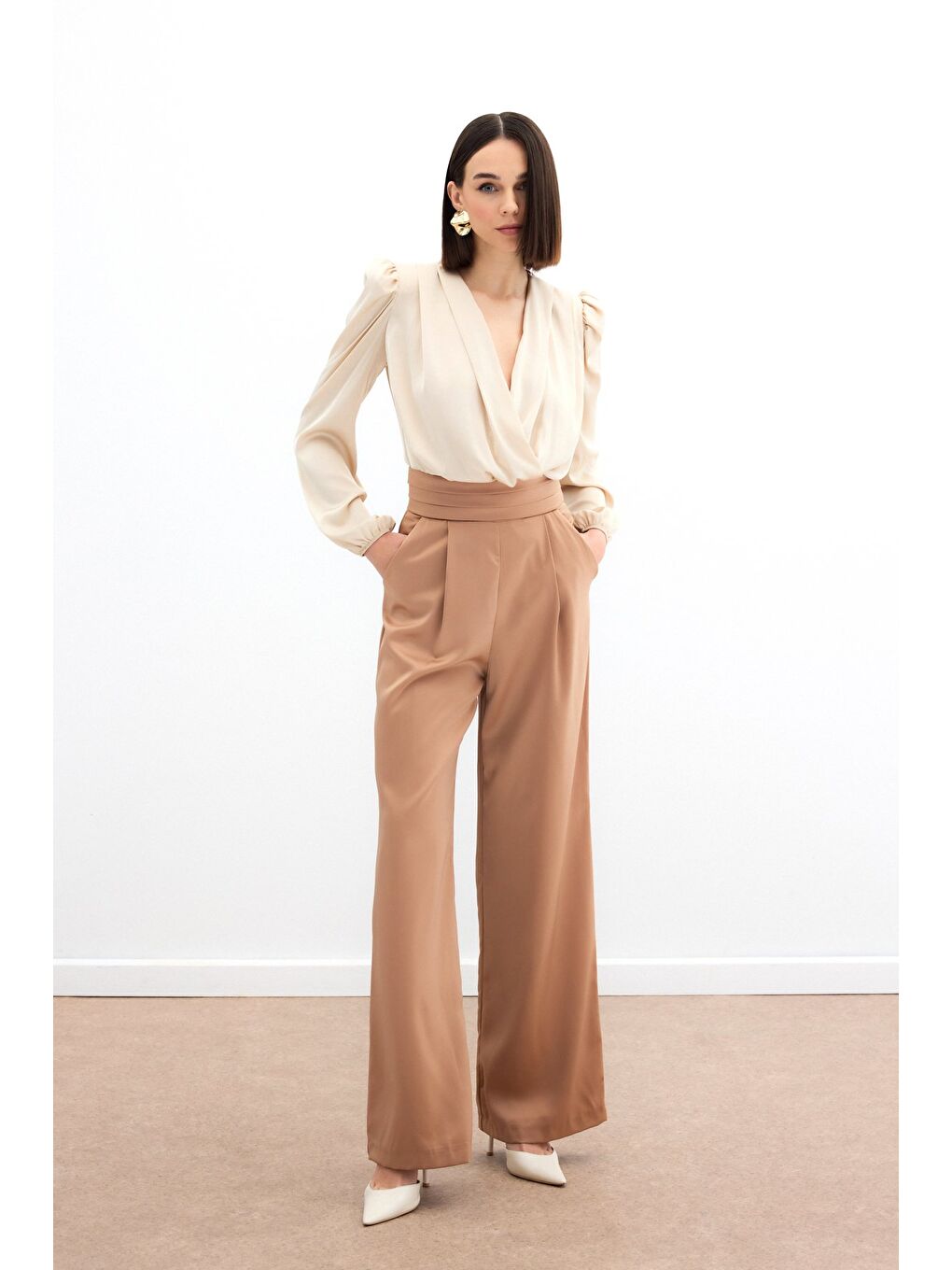 Kahverengi Cepli Salaş Saten Pantolon - Camel-2