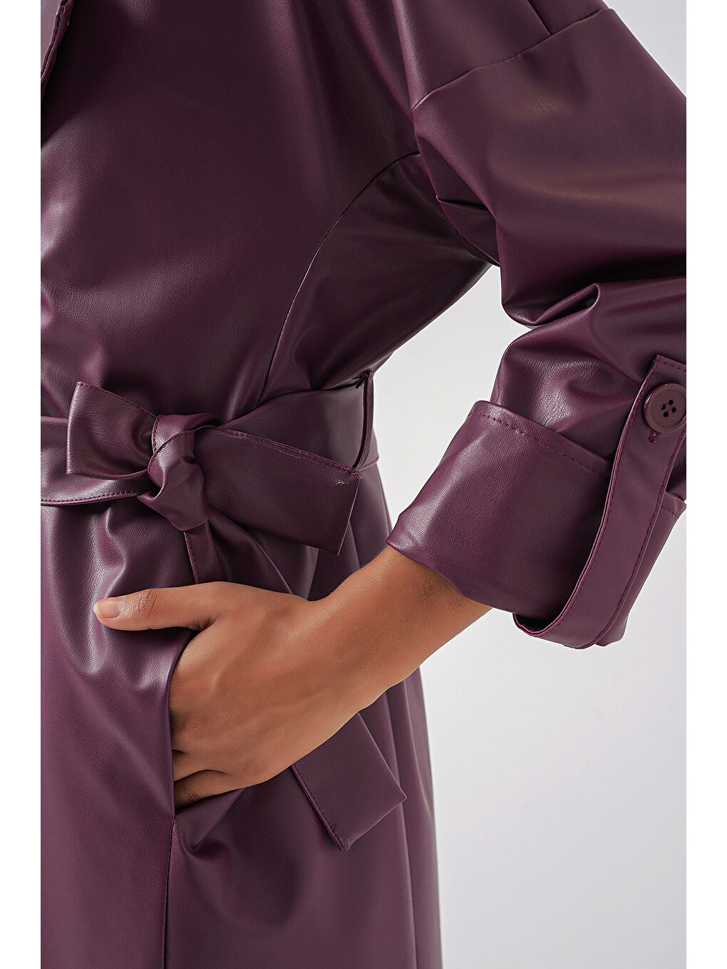 1034 Kuşaklı Suni Deri Trençkot - Mürdüm-6