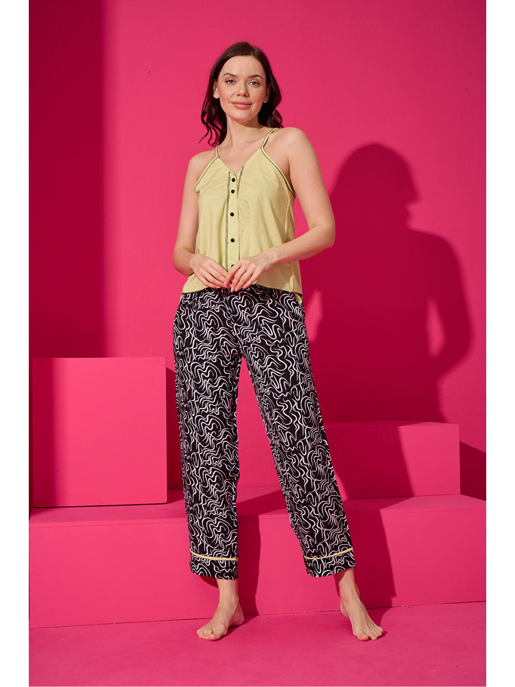 Siyah Dokuma Düğmeli Pijama Takım ELZ-7401-5-1