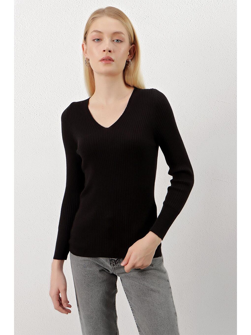 Kadın Siyah V Yaka Fitilli Basic Body Triko Kazak-1