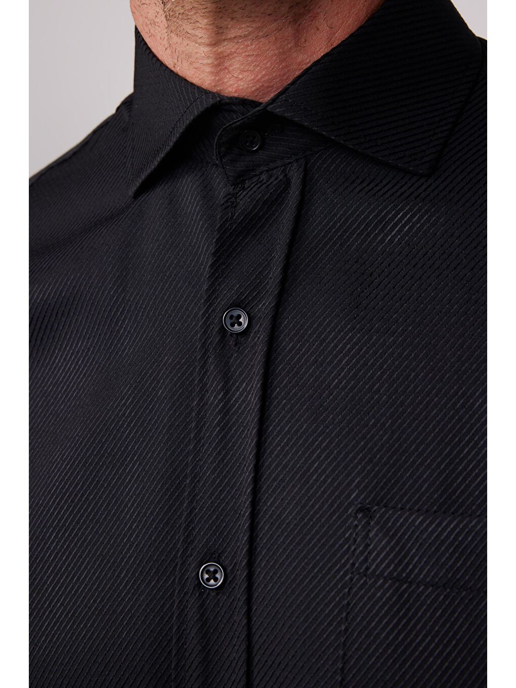 Erkek Regular Fit Klasik Kesim Armürlü Kravatlık Yaka Desenli Siyah Gömlek-3