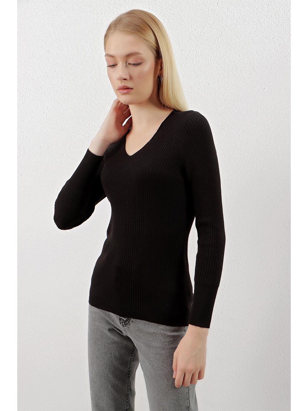 Kadın Siyah V Yaka Fitilli Basic Body Triko Kazak-3