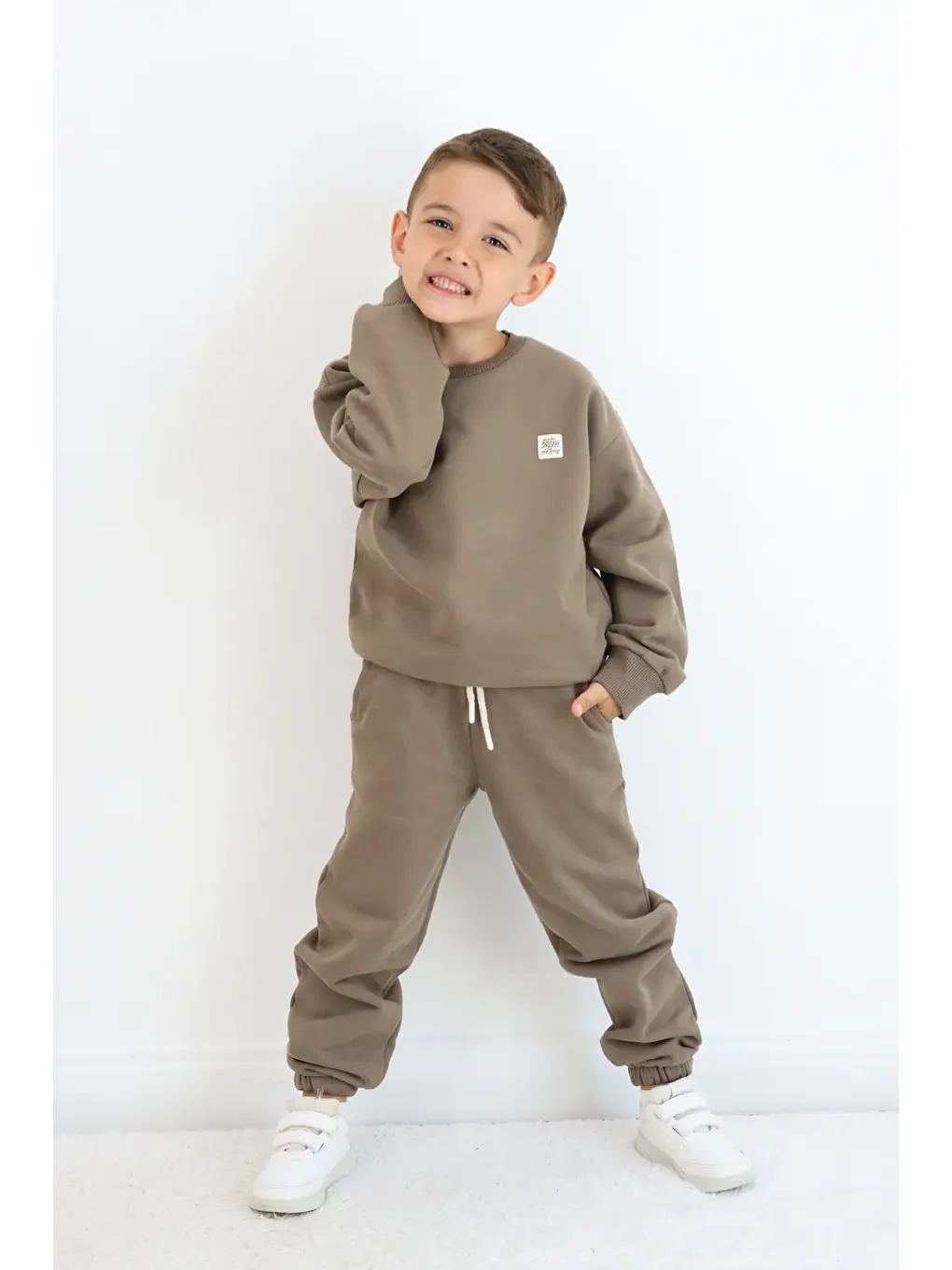 Bej Bisiklet Yaka Eşofman Takımı