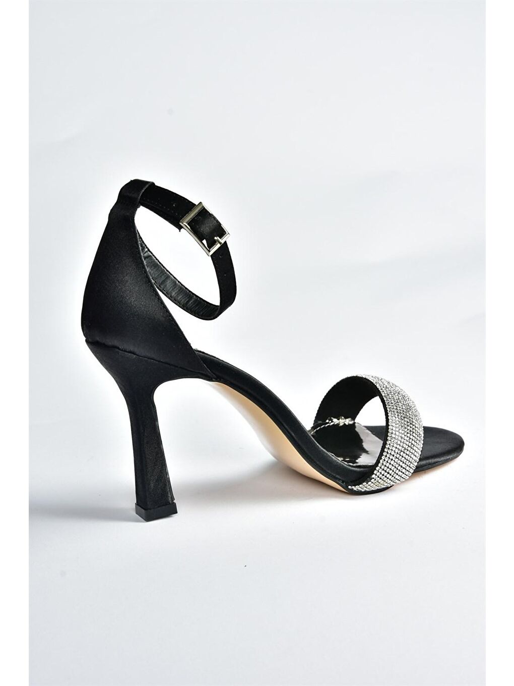 Siyah Saten Kumaş Kadın Abiye Ayakkabı M572160704-2